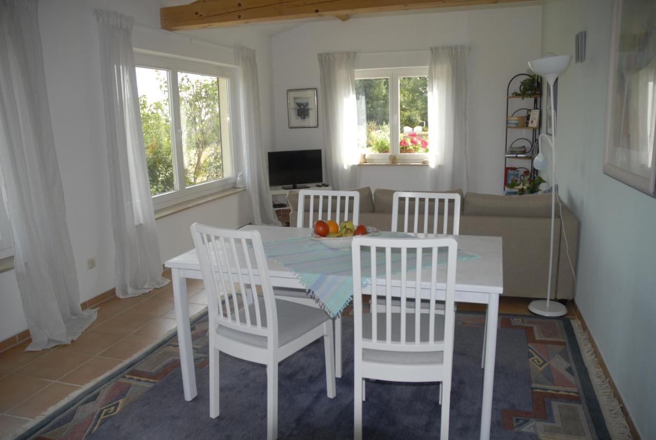Ferienwohnung Au Pajot Ambax Buitenkant foto